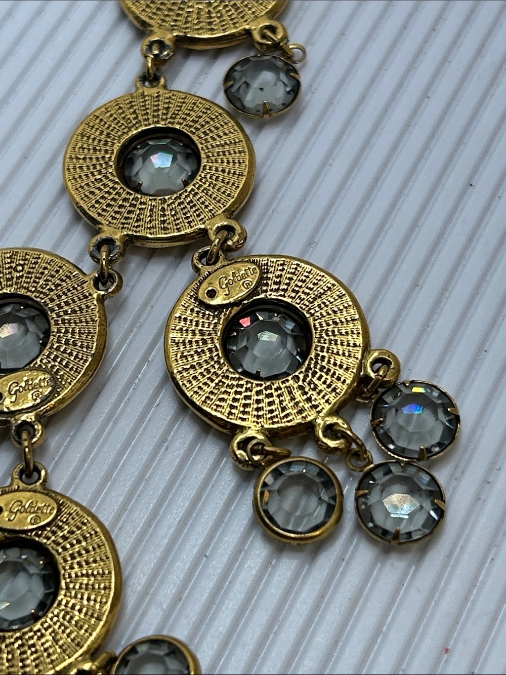 Vintage Goldette Gold Circular Disc Bib Necklace with Clear Crystal Drops - Picture 12 of 13